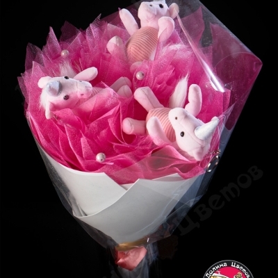 Букеты из мягких игрушек