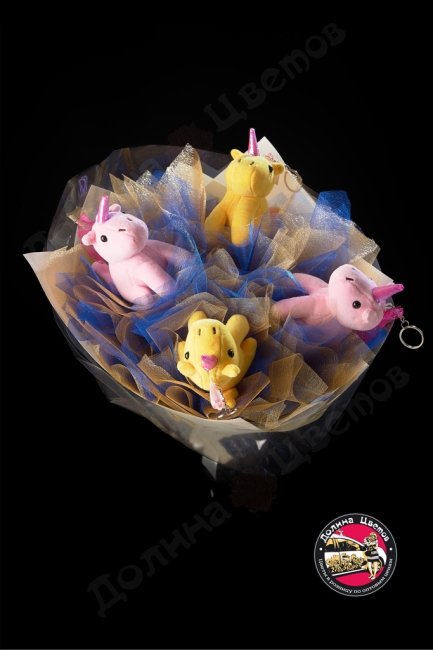 Букет из мягких игрушек Единороги розовые/желтые