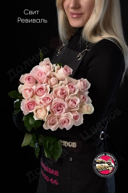 Букет из Розы Свит Ревиваль  (высота  60см)