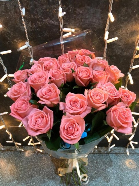 Роза Анна Карина. Букет из 41 розы. Высота 40 см