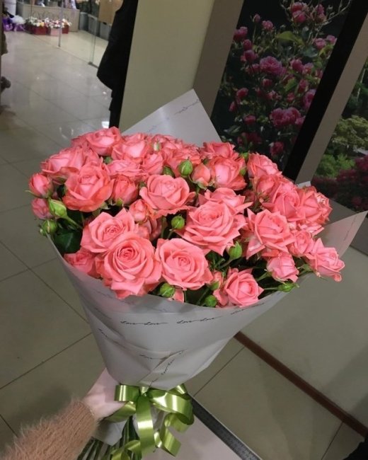 Букет из Розы Спрей Барбадос  (высота  40 см)