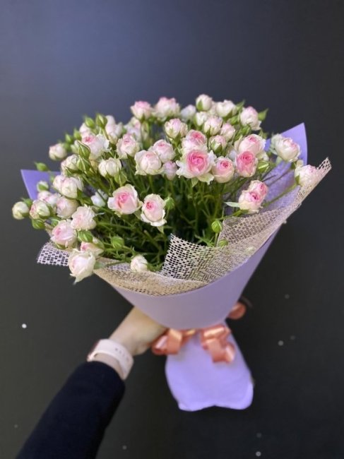 Букет из Розы Спрей Кейт Линн  (высота  50 см)